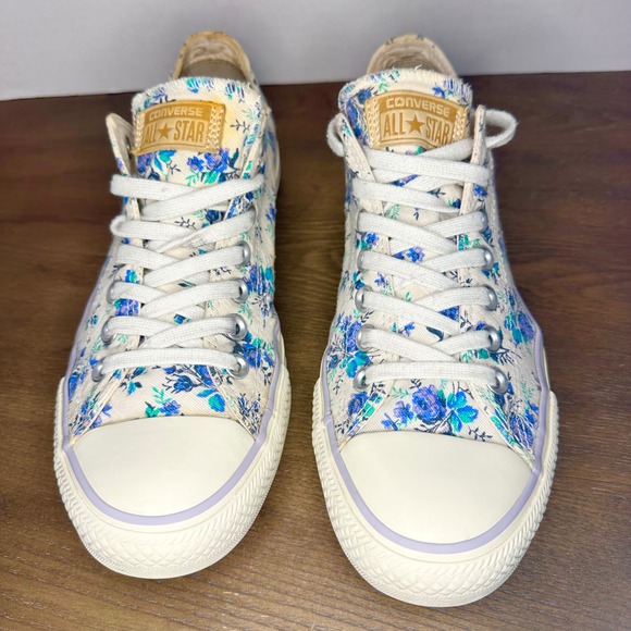 Converse All Star Low Top Floral Lavender Print Canvas Sneakers Womens Size 10.5 - Picture 3 of 7